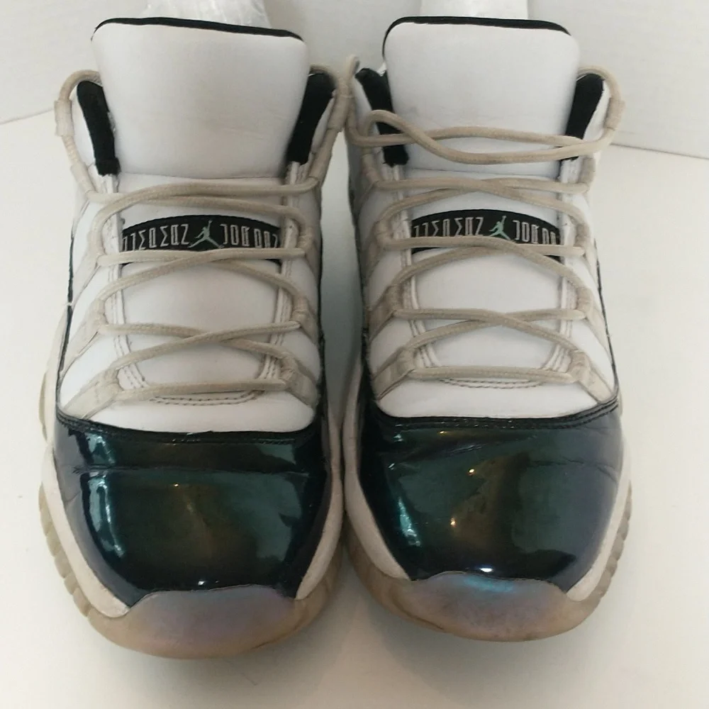 Nike Air Jordan 11 Retro Low, Iridescent Emerald And White Color, Youth Size 6.5